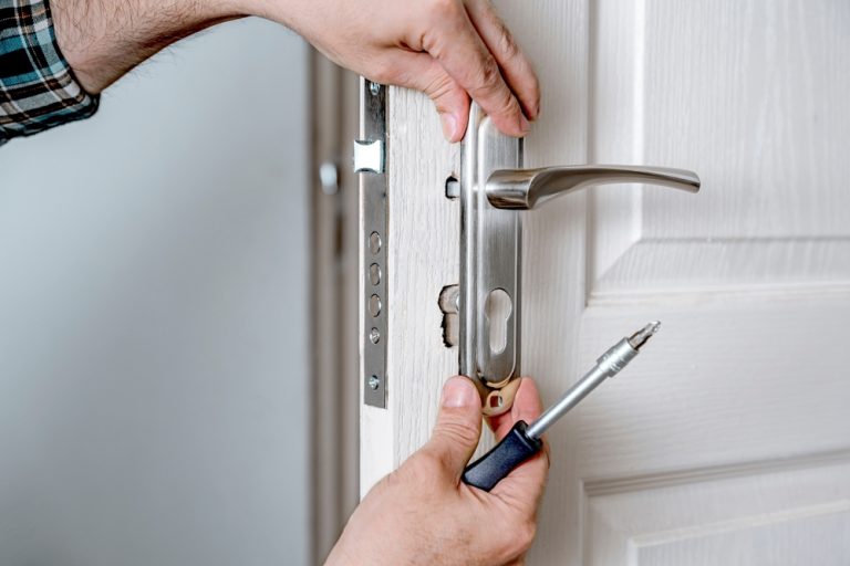 Door-Wont-Latch-3-Easy-Fixes-carpenter-new-orleans-one-man-and-a-tool-box